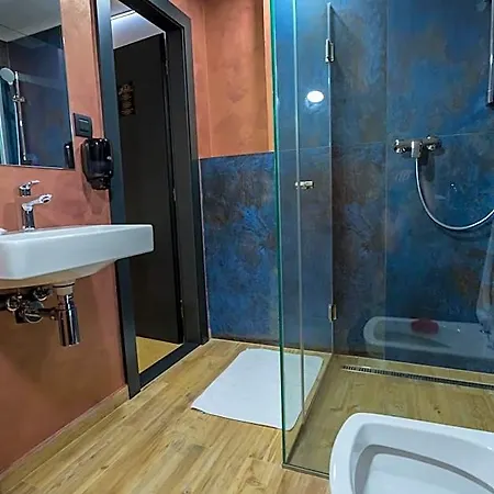 Golden Hotel 4*