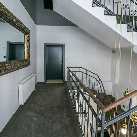 Golden Hotel 4*